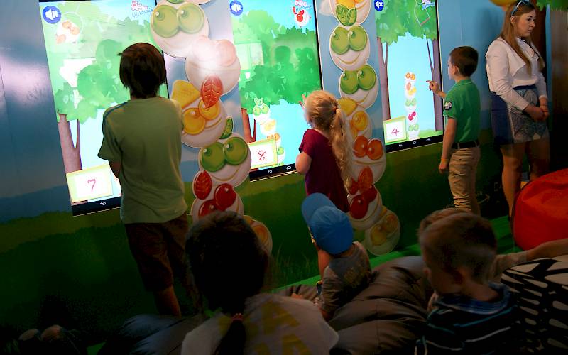 Game for kids on a touchscreen
