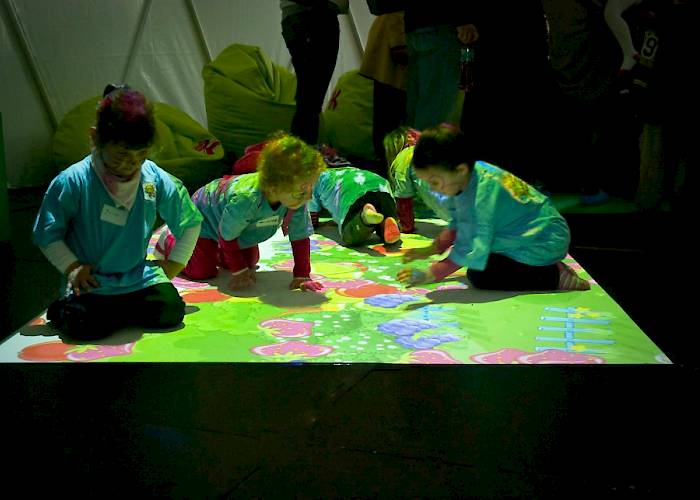 Kubuś urodziny - interaktywna podłoga z grą dla dzieci