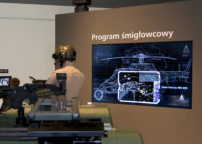 Polish Defence Holding - videowall and screens
