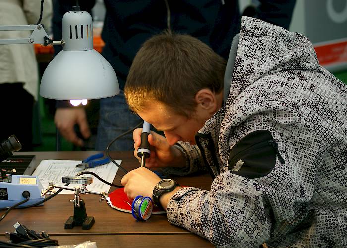 Małopolski Festiwal Innowacji - MakerSpace - tworzenie elektronicznej kostki do gry
